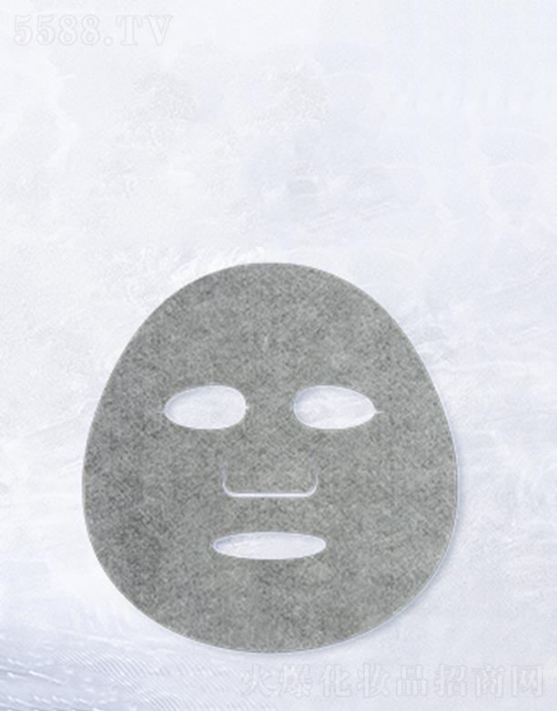Ĥ
