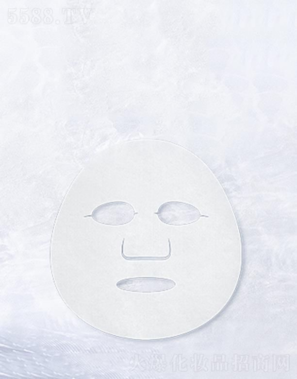 Ĥ